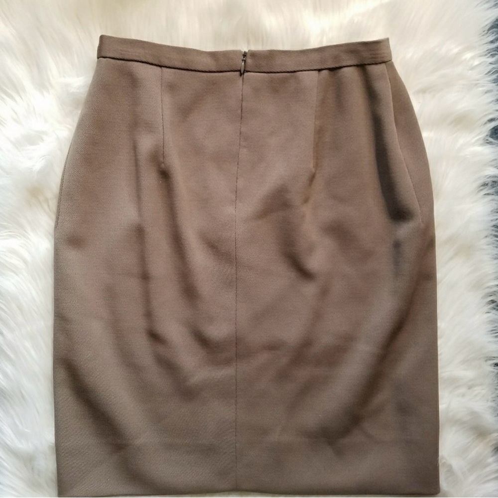 Armani pencil skirt - Picture 3 of 3